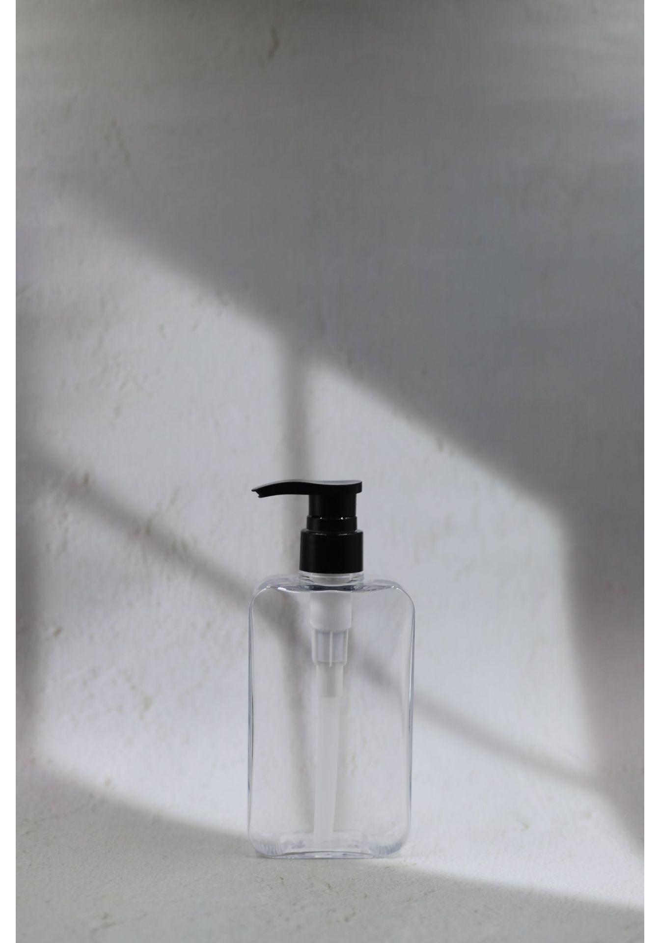 Amber PETG Travel Size Bottle: 200ml & 300ml for Detergent, Shampoo, and Aromatherapy.
Amber PETG Travel Size Bottle: 200ml & 300ml for Detergent, Shampoo, and Aromatherapy.