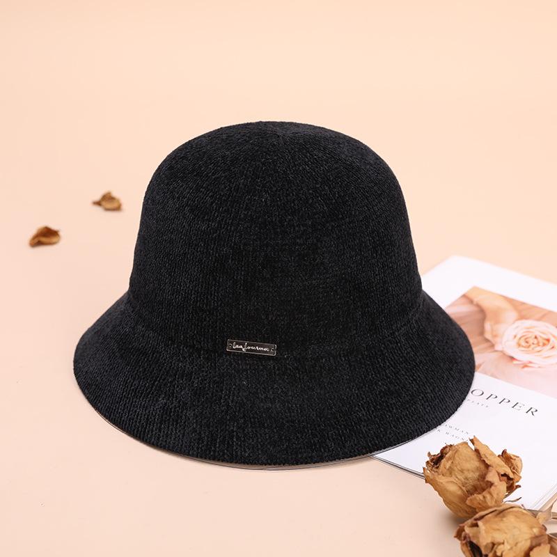 Autumn and winter new chenille knitted bucket hat elegant dome hat women s big brim
Autumn and winter new chenille knitted bucket hat elegant dome hat women s big brim