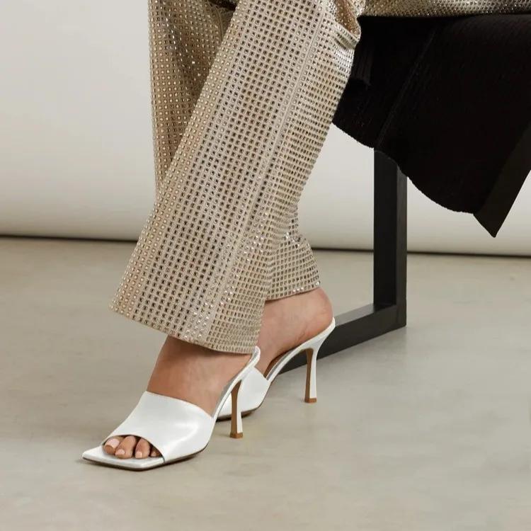 Модный бренд Дизайн Платформа Прозрачные Шлепанцы Женские Босоножки На Высоком Каблуке Роскошный Дизайн Тапочки Квадратный Открытый Носок Белые Туфли Sandalias Mujer 35 белый
Модный бренд Дизайн Платформа Прозрачные Шлепанцы Женские Босоножки На Высоком Каблуке Роскошный Дизайн Тапочки Квадратный Открытый Носок Белые Туфли Sandalias Mujer 35 белый