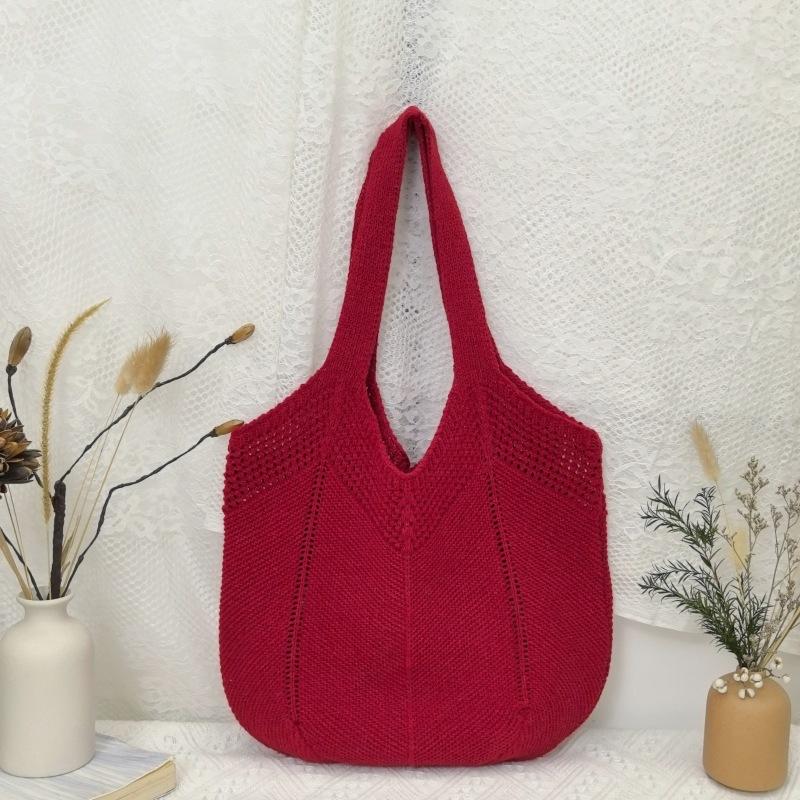 Fashion Hollow Women Shoulder Bag Solid Color Large Capacity Summer Woven Beach Bag Foldable Handmade Crochet Tote Bag червоний
Fashion Hollow Women Shoulder Bag Solid Color Large Capacity Summer Woven Beach Bag Foldable Handmade Crochet Tote Bag червоний
