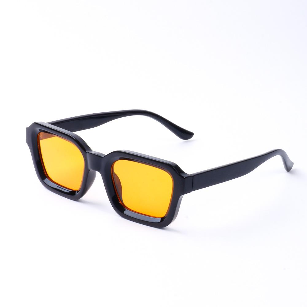 Fashion Vintage Square Sunglasses for Men Women Brand Designer Yellow Sun Glasses Ins Popular Shades Eyewear UV400
Fashion Vintage Square Sunglasses for Men Women Brand Designer Yellow Sun Glasses Ins Popular Shades Eyewear UV400
