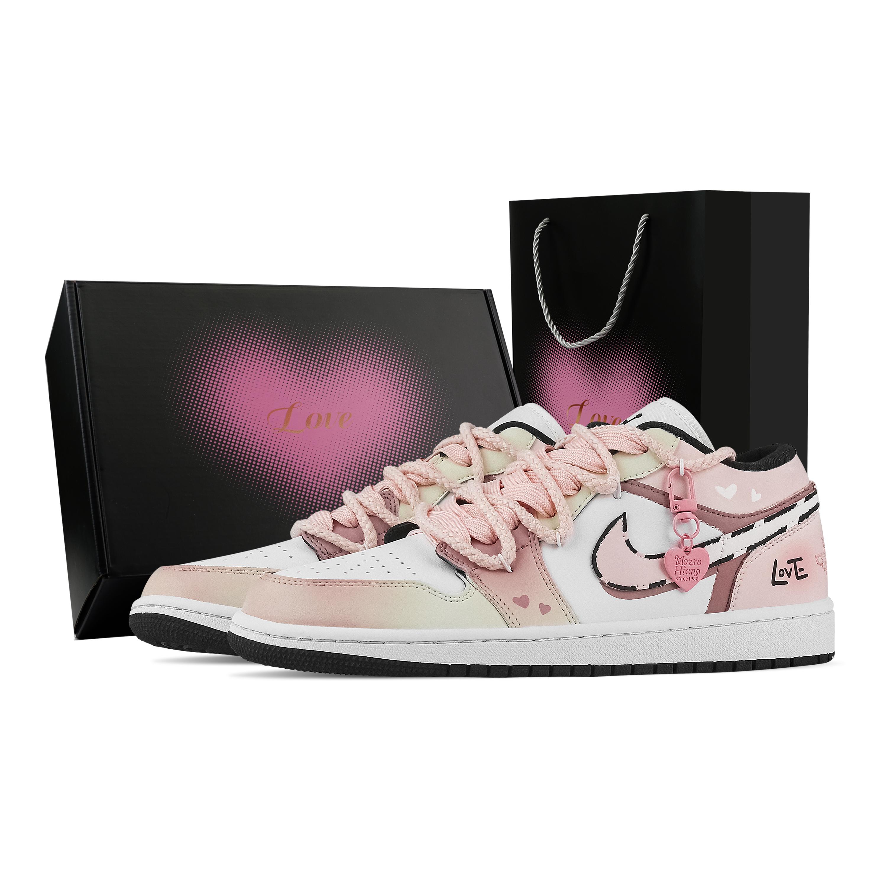 Jordan Air Jordan 1 Sweetheart Love, Heart Box Low top Vintage Basketball Shoes Unisex Pink DC0774-101(Team773--) 46
Jordan Air Jordan 1 Sweetheart Love, Heart Box Low top Vintage Basketball Shoes Unisex Pink DC0774-101(Team773--) 46