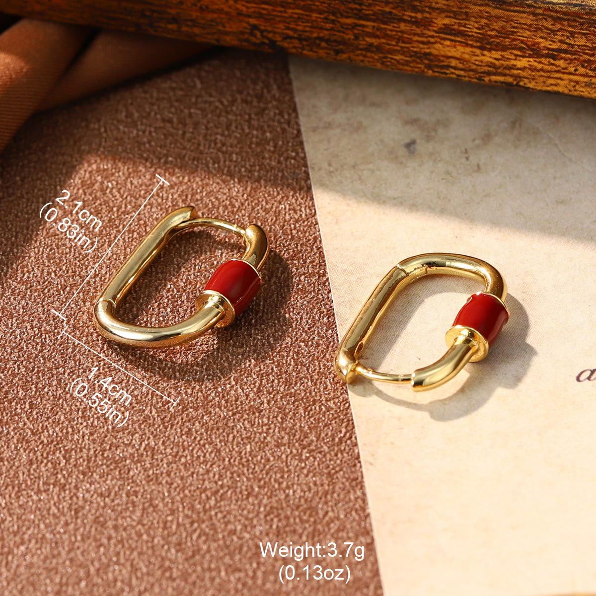 Enamel dripping oil Christmas geometric niche irregular earrings autumn and winter new year red exaggerated face small temperament earrings
Enamel dripping oil Christmas geometric niche irregular earrings autumn and winter new year red exaggerated face small temperament earrings