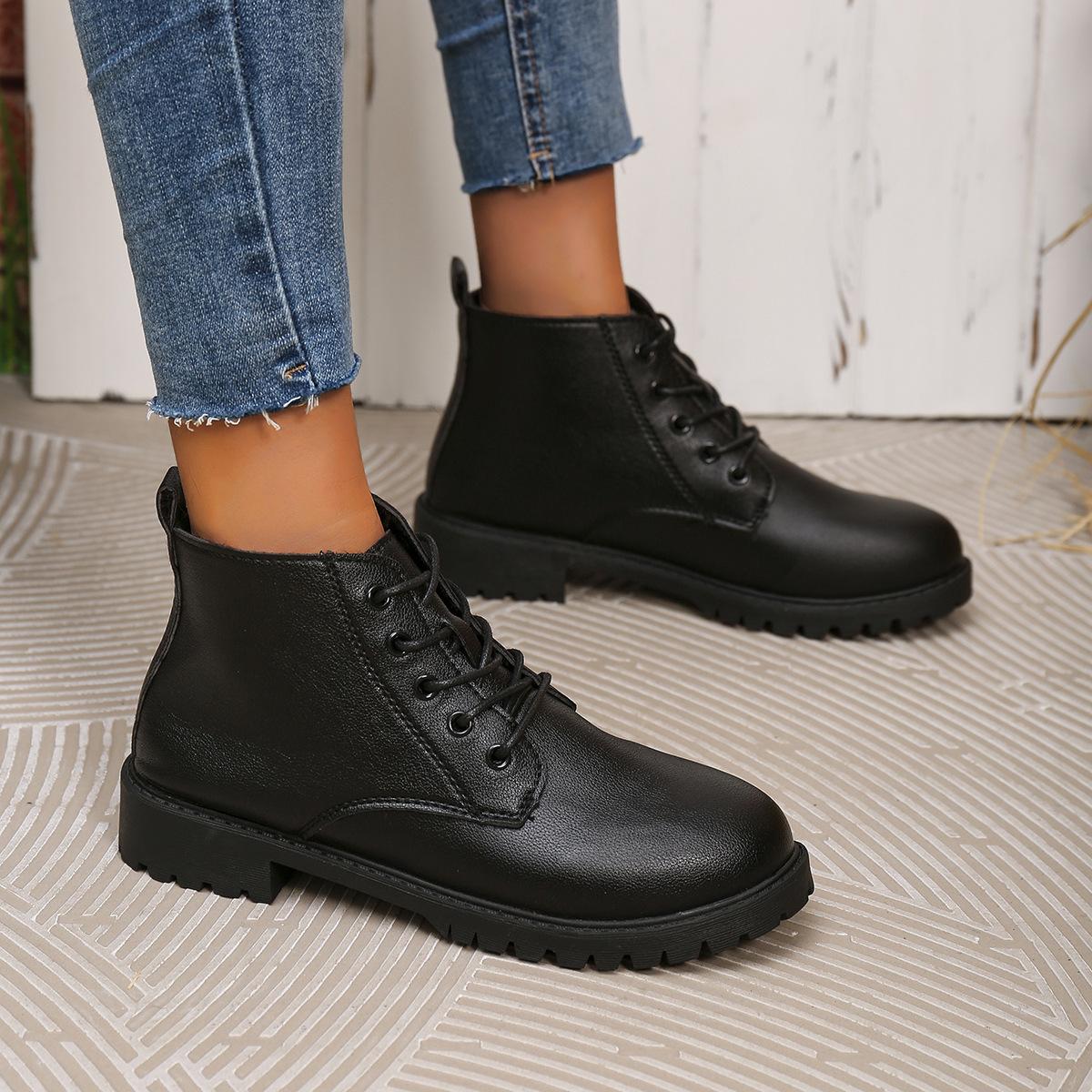 Fashion Women Shoes Autumn Anti Slip Waterproof High Top Black Lace-Up Casual Leather Shoe Platform Boots Fashion Trend Motorcycle Boots 36
Fashion Women Shoes Autumn Anti Slip Waterproof High Top Black Lace-Up Casual Leather Shoe Platform Boots Fashion Trend Motorcycle Boots 36