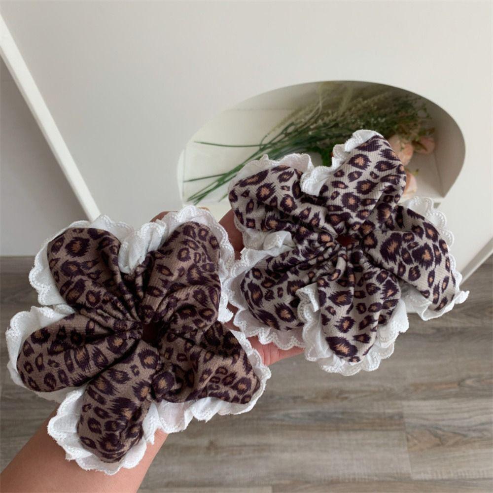Korean Style Leopard Flower Scrunchies Denim Exaggerated Hair Ring Delicate Large Hair Claw girl Style D
Korean Style Leopard Flower Scrunchies Denim Exaggerated Hair Ring Delicate Large Hair Claw girl Style D