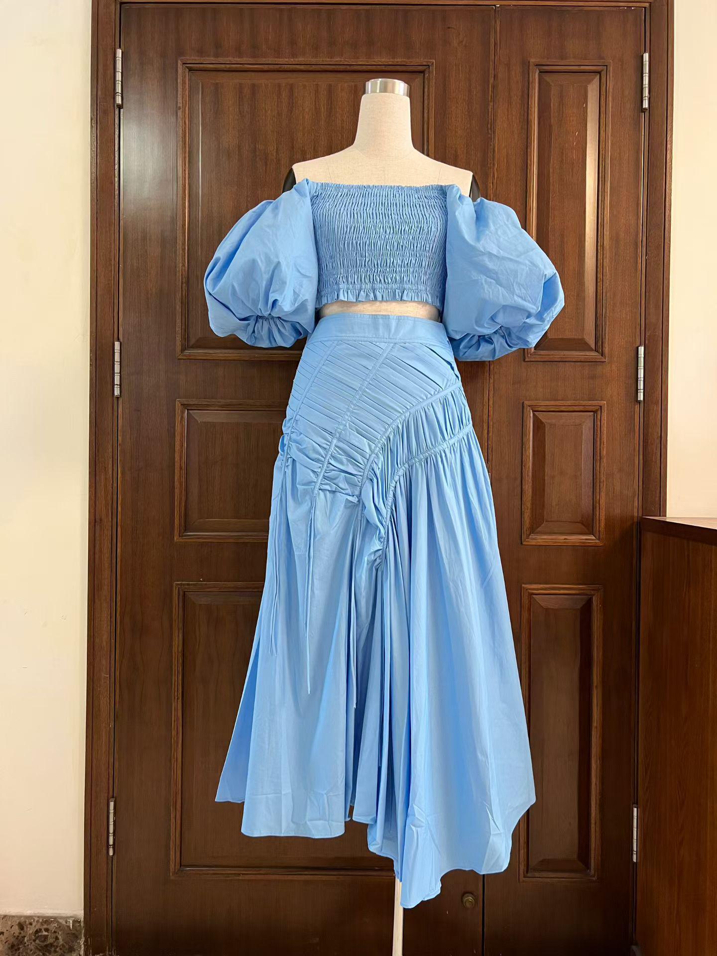 Strapless Off-the-Shoulder Puff Sleeve Top & High-Waisted Shirred Patchwork Skirt - 2025 Spring/Autumn Women s Fashion. XX-Large синий
Strapless Off-the-Shoulder Puff Sleeve Top & High-Waisted Shirred Patchwork Skirt - 2025 Spring/Autumn Women s Fashion. XX-Large синий