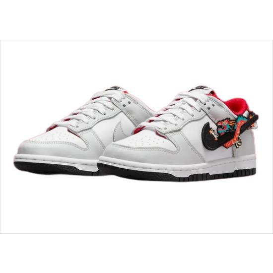 Кросівки Nike Dunk Low «Рік Дракона» FZ5528-101 EU 35.5 білий
Кросівки Nike Dunk Low «Рік Дракона» FZ5528-101 EU 35.5 білий