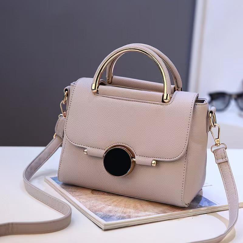 New Summer Fashion Solid Color Simple Crossbody Handbag - Small Square Shoulder Bag with Magnetic Buckle 22x12x16
New Summer Fashion Solid Color Simple Crossbody Handbag - Small Square Shoulder Bag with Magnetic Buckle 22x12x16