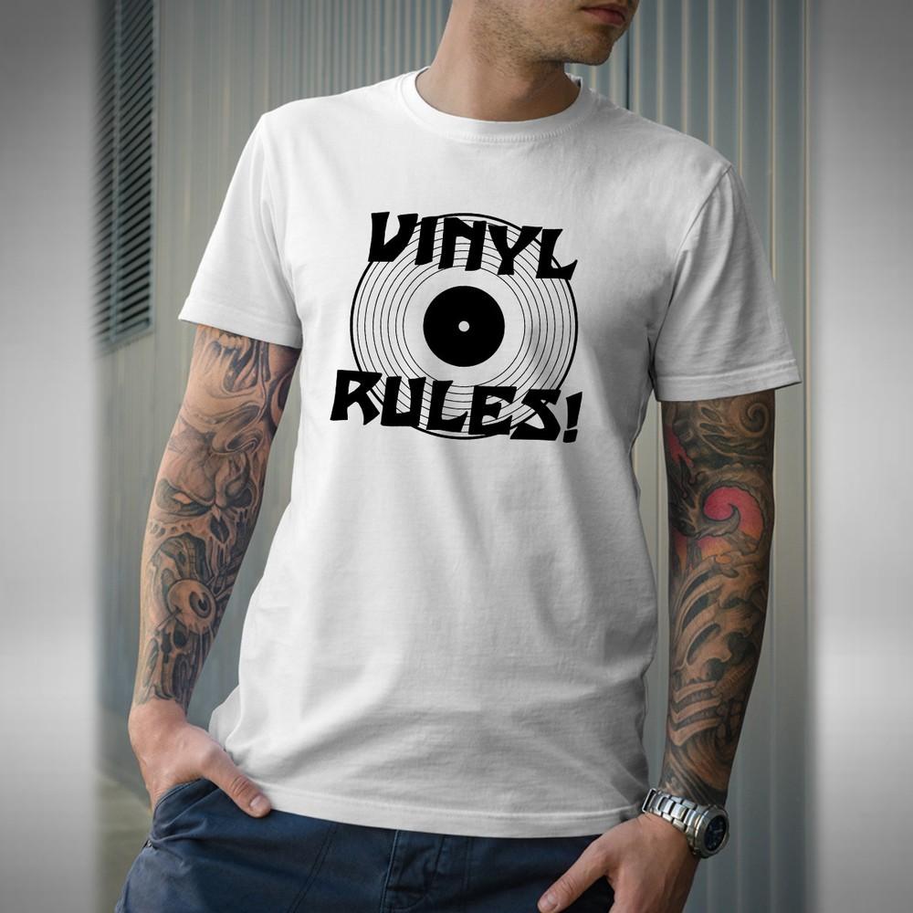 Vinyl Rules T-Shirt Various Colours Record Crate Digger Turntable Small to 5X M
Vinyl Rules T-Shirt Various Colours Record Crate Digger Turntable Small to 5X M