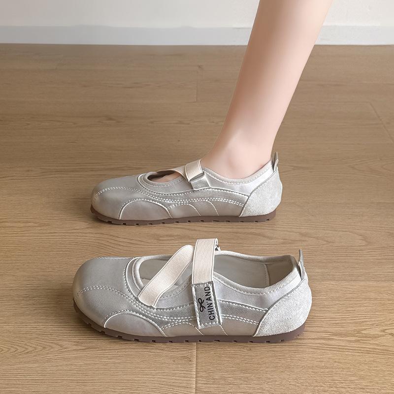 Large size women s shoes size 41-43 fairy style Mary Jane shoes female cross strap small leather shoes with skirt flat shoes 43
Large size women s shoes size 41-43 fairy style Mary Jane shoes female cross strap small leather shoes with skirt flat shoes 43