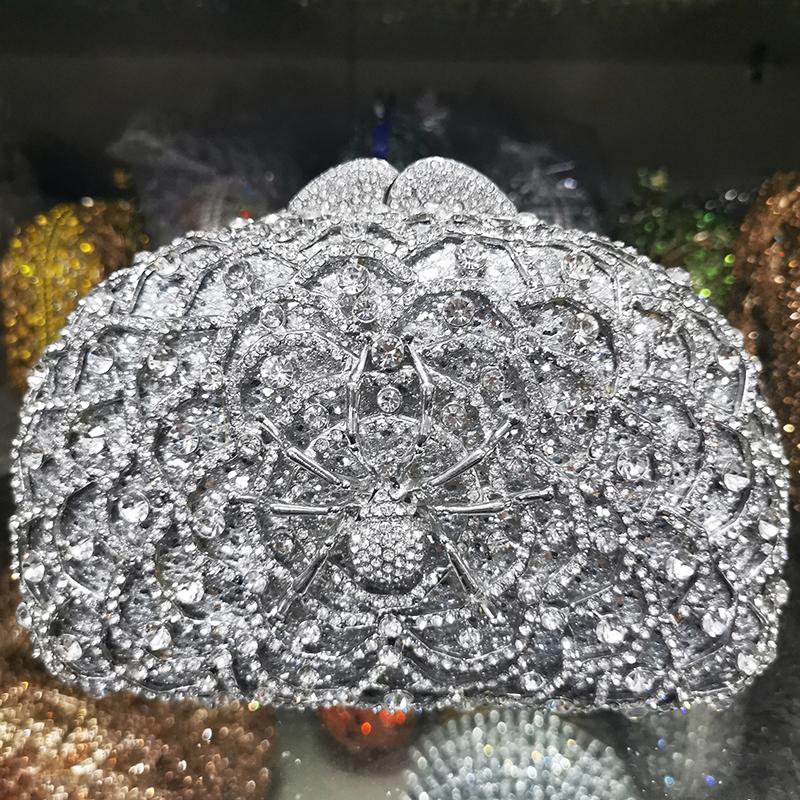 Silver/Red Diamond Rhinestone Wedding Bag Luxury Designer Spider Pattern Women Clutch Party Bags Bridesmaid Lady Phone Purse 17cmX11.5cmX5cm
Silver/Red Diamond Rhinestone Wedding Bag Luxury Designer Spider Pattern Women Clutch Party Bags Bridesmaid Lady Phone Purse 17cmX11.5cmX5cm