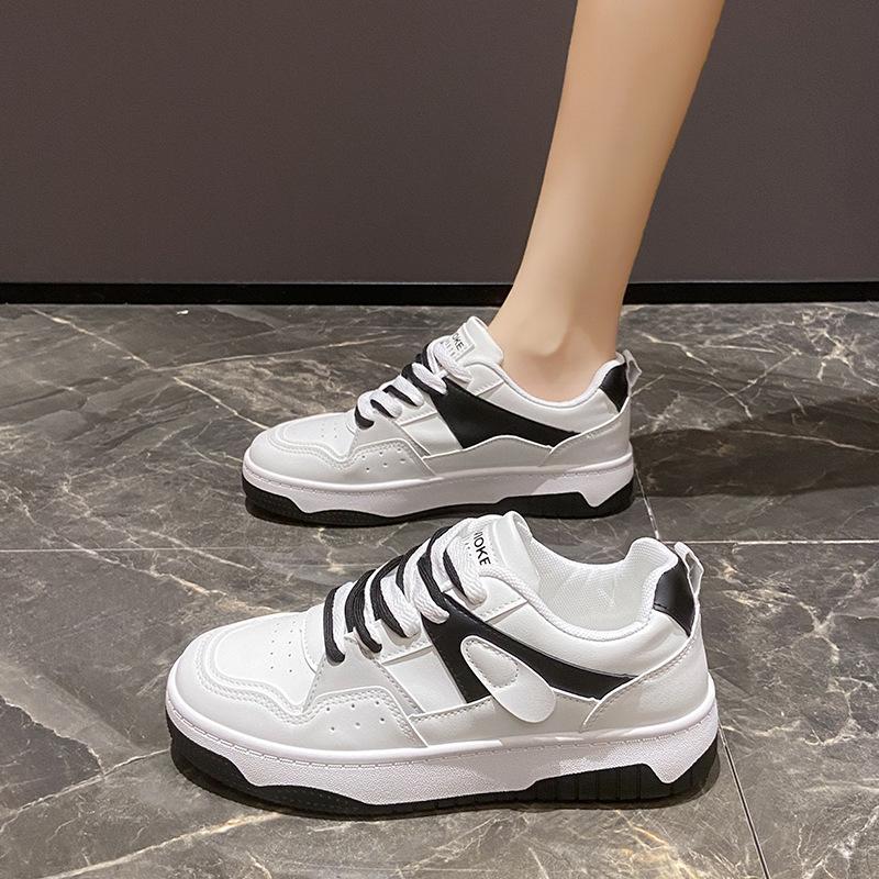 Spring little white shoes new is female students thick-soled heightening sports board shoes casual street shooting 35
Spring little white shoes new is female students thick-soled heightening sports board shoes casual street shooting 35