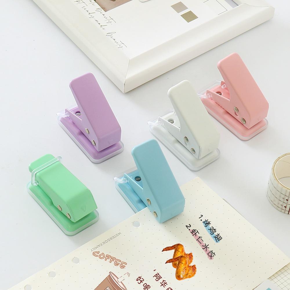 Macaron Colour One Hole Punch Punching Mini Paper Punch Embossing Tool Шкільні канцелярські товари зелений
Macaron Colour One Hole Punch Punching Mini Paper Punch Embossing Tool Шкільні канцелярські товари зелений