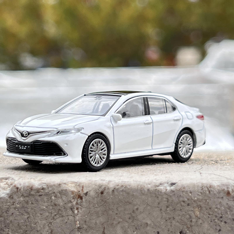 1:64 Toyota Camry Alloy Car Diecasts & Toy Vehicles Car Model Miniature Scale Model Car Toys For Children
1:64 Toyota Camry Alloy Car Diecasts & Toy Vehicles Car Model Miniature Scale Model Car Toys For Children