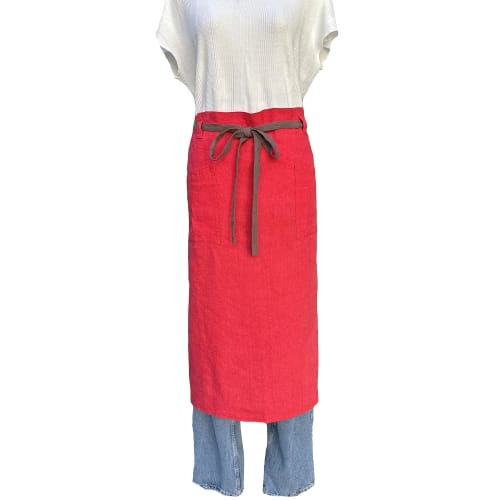 ELLEN & RANUN Garcon Apron, 100% Linen, Perfect for Bars, Salons, Sommeliers, Knee-Length Apron with Pockets, Gardening (Red)
ELLEN & RANUN Garcon Apron, 100% Linen, Perfect for Bars, Salons, Sommeliers, Knee-Length Apron with Pockets, Gardening (Red)