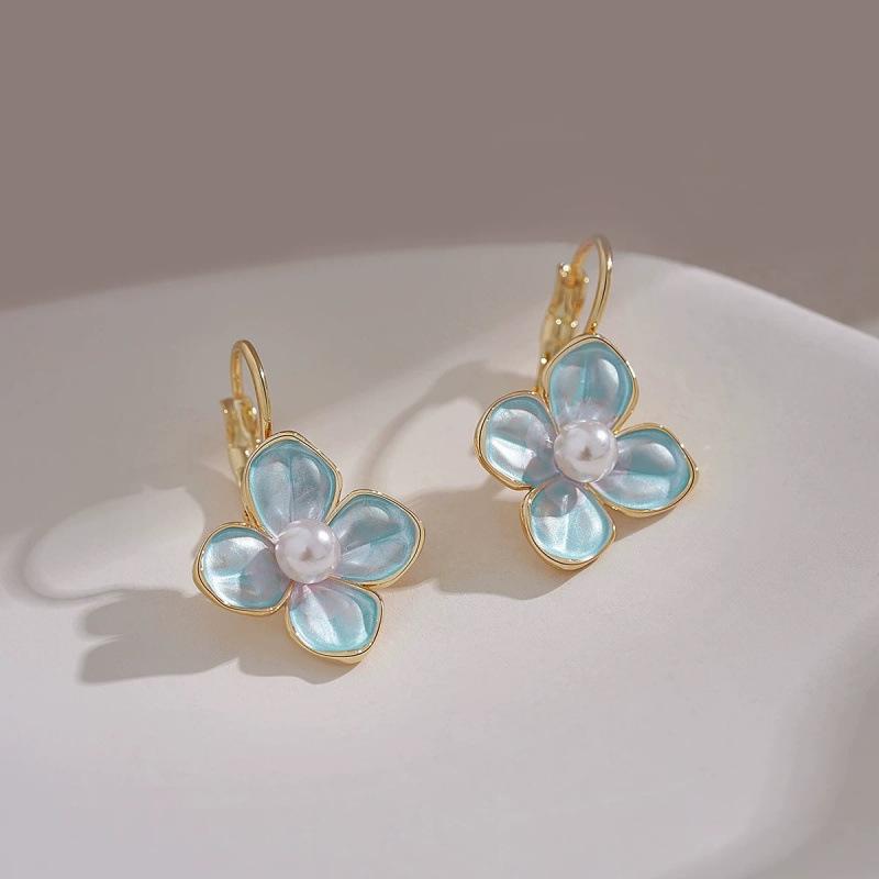 Blue flower pearl earrings, sweet fashion ear buckles, exquisite versatile stud earrings for women синий
Blue flower pearl earrings, sweet fashion ear buckles, exquisite versatile stud earrings for women синий