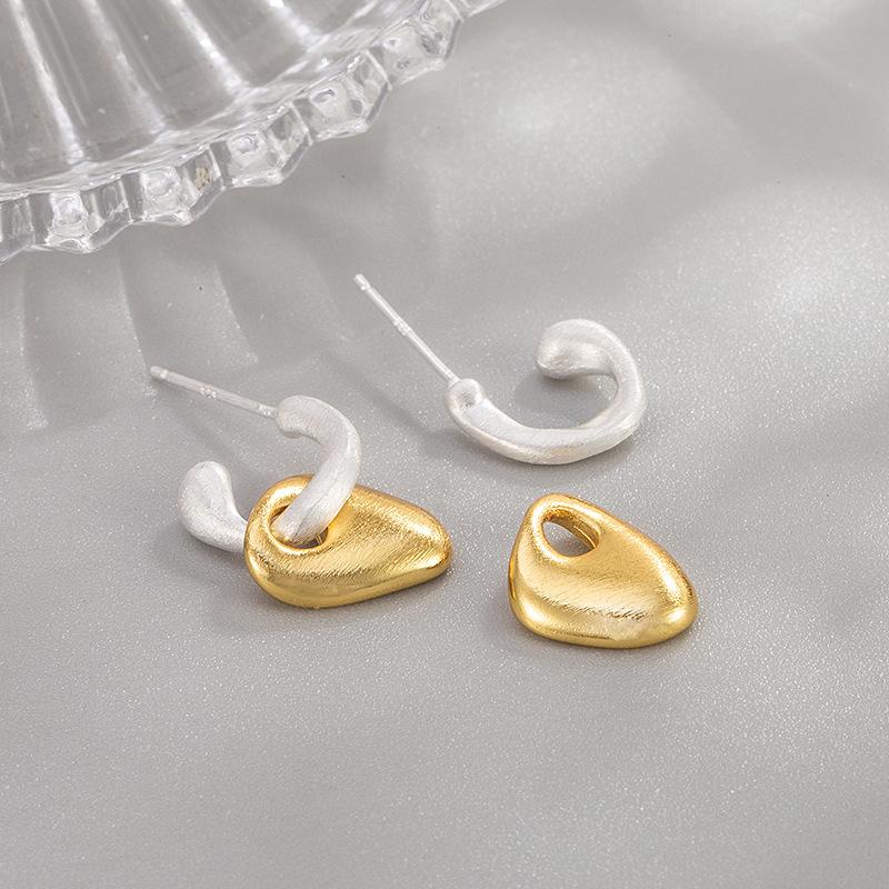 PANJBJ 925 Sterling Silve Geometry Ring for Women Frosted Irregular Rotund Versatile Creativity Jewelry Gift Dropshipping
PANJBJ 925 Sterling Silve Geometry Ring for Women Frosted Irregular Rotund Versatile Creativity Jewelry Gift Dropshipping