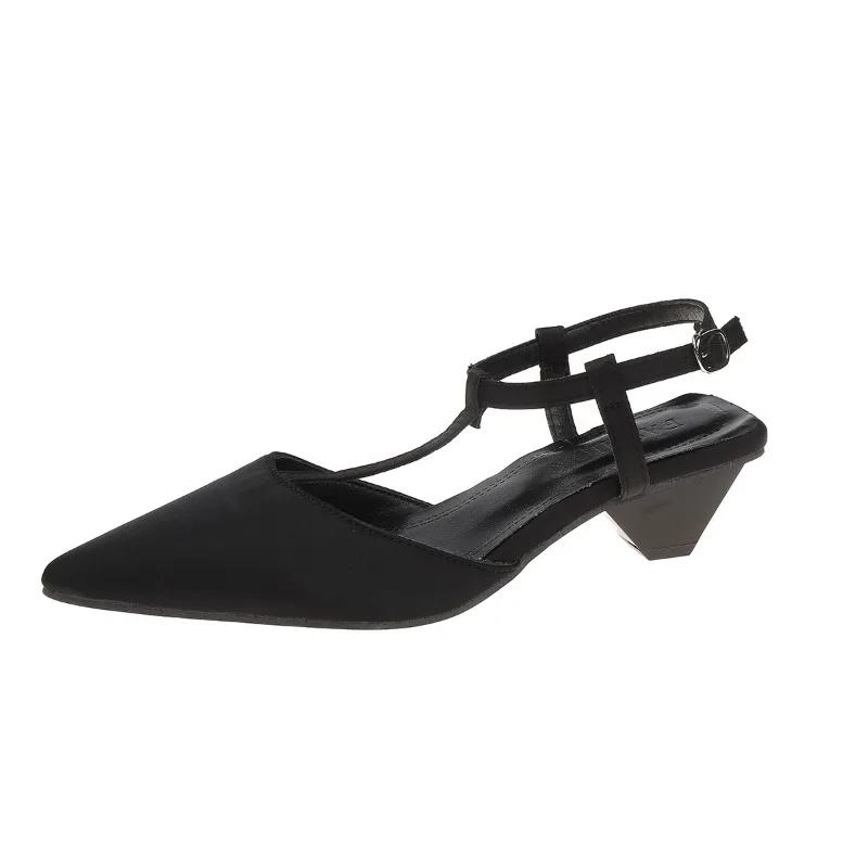 Мода 2024 года, горячая распродажа женской обуви, женские сандалии с ремешком на щиколотке, осенние сандалии с острым носком и пряжкой, однотонные повседневные сандалии большого размера для отдыха на открытом воздухе 39
Мода 2024 года, горячая распродажа женской обуви, женские сандалии с ремешком на щиколотке, осенние сандалии с острым носком и пряжкой, однотонные повседневные сандалии большого размера для отдыха на открытом воздухе 39