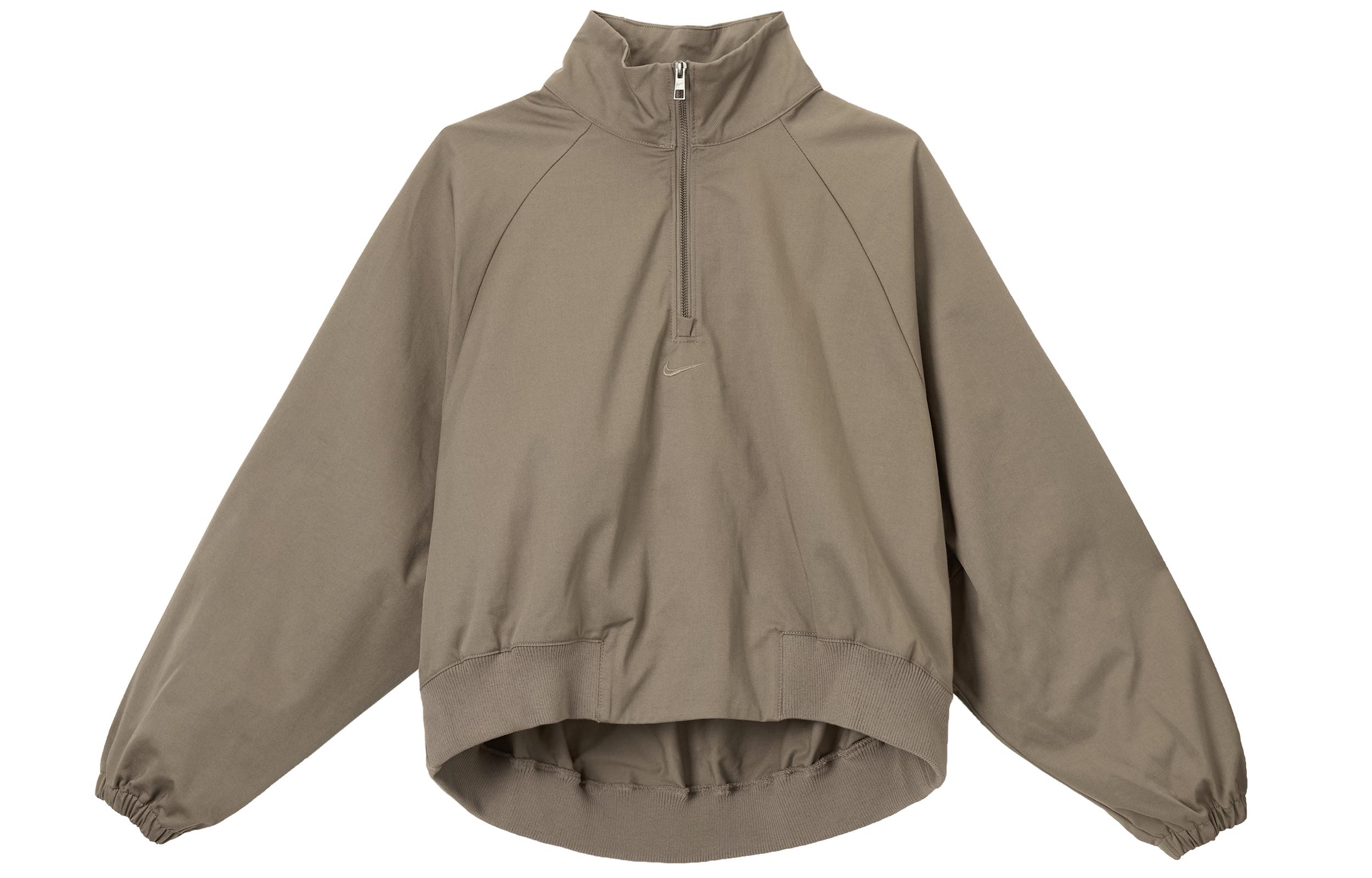 Nike Sportswear Collection Women s Oversized Twill 1/4-Zip Top HJ0234-233 L
Nike Sportswear Collection Women s Oversized Twill 1/4-Zip Top HJ0234-233 L