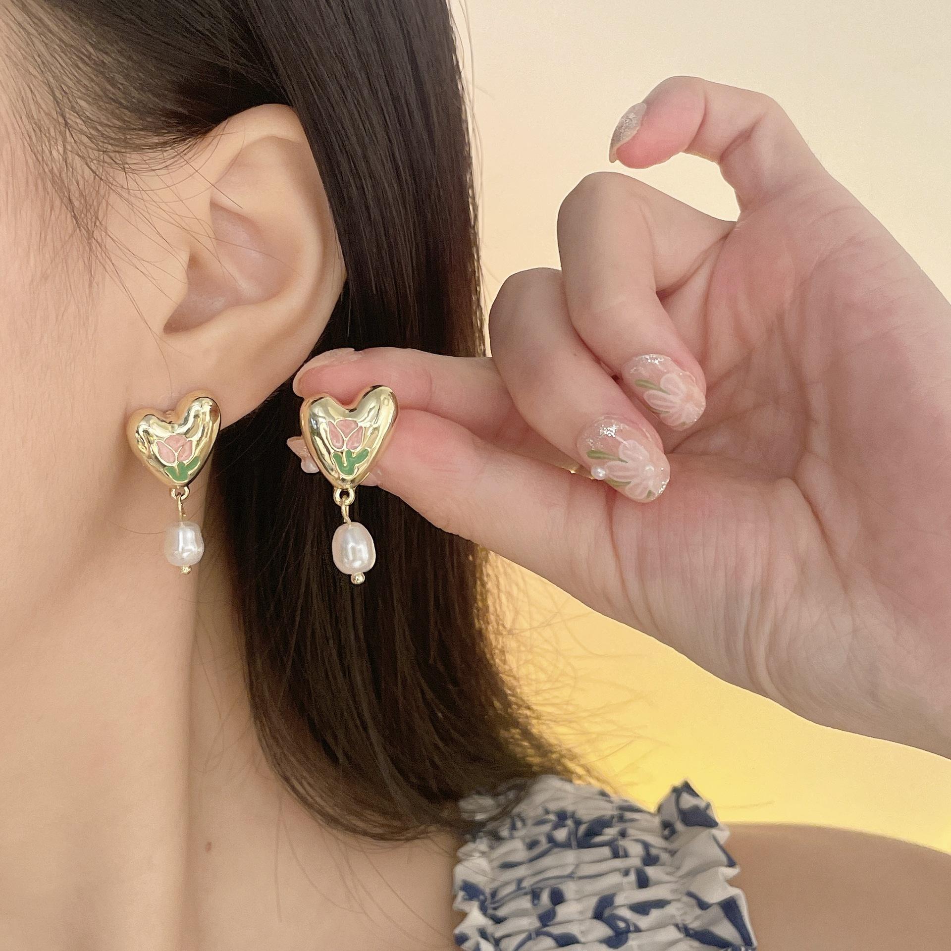 Sweet Pink Color Tulip Flower Heart Stud Earrings for Women Imitation Pearl Dangle Earring Jewelry Accessories
Sweet Pink Color Tulip Flower Heart Stud Earrings for Women Imitation Pearl Dangle Earring Jewelry Accessories