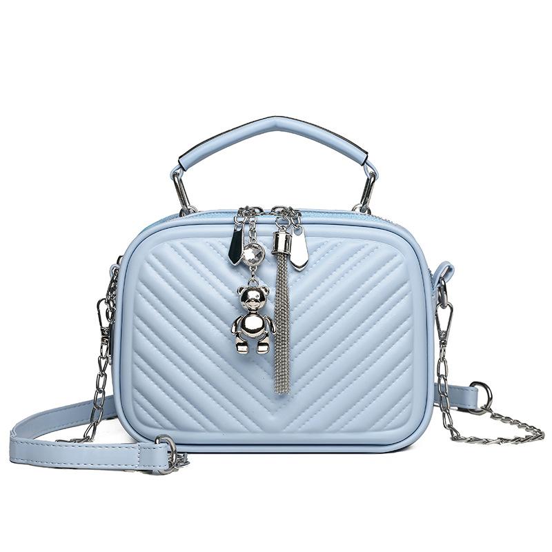 Women s bag handbag Women s new embroidered thread plaid niche shoulder messenger bag синий
Women s bag handbag Women s new embroidered thread plaid niche shoulder messenger bag синий