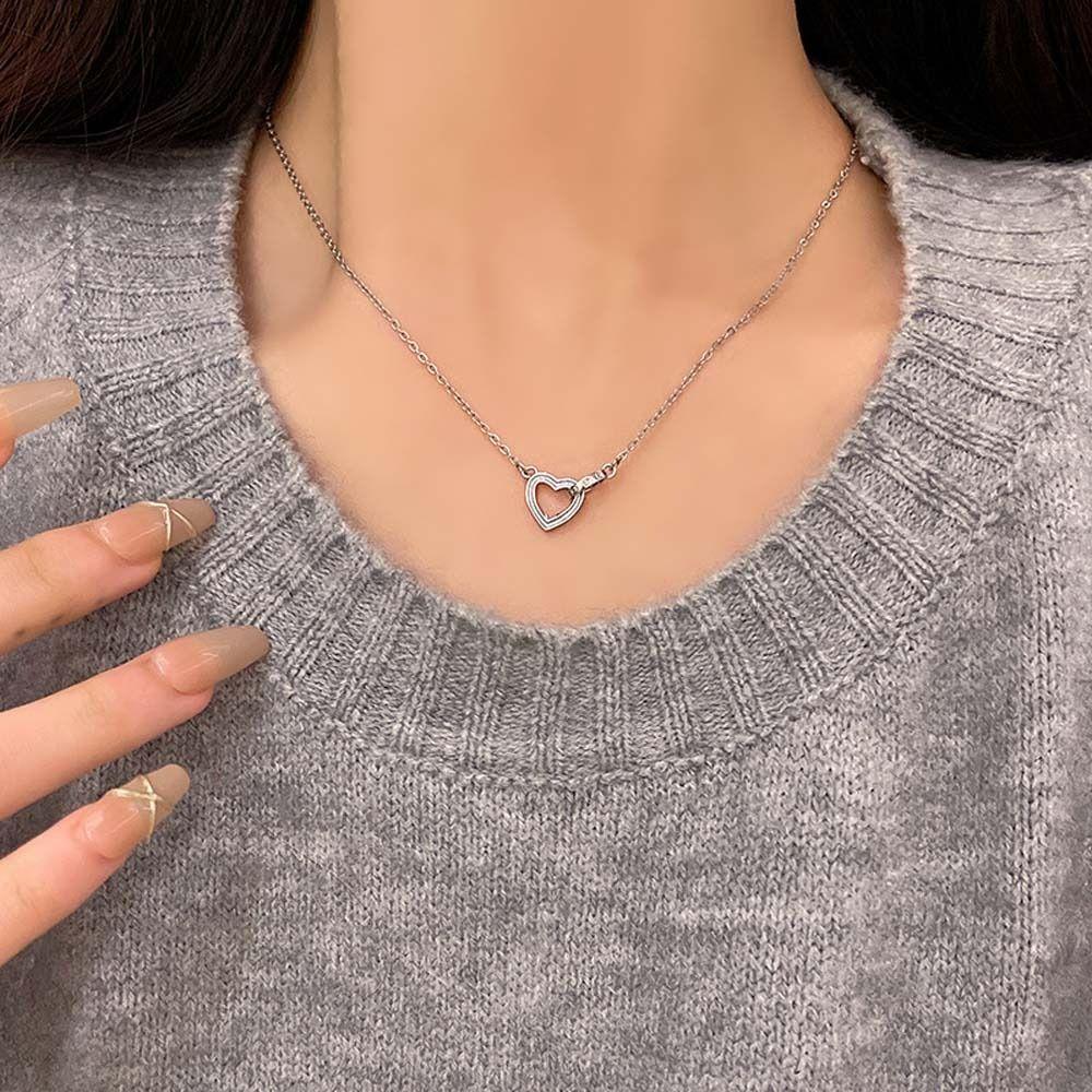Collarbone Chain Heart Necklace Jewelry Accessories Heart Chain Pendant Heart Chain Choker Lady
Collarbone Chain Heart Necklace Jewelry Accessories Heart Chain Pendant Heart Chain Choker Lady