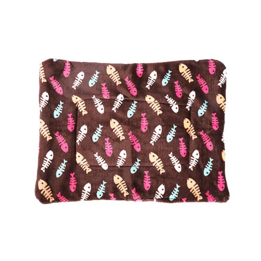 Cartoon Pet Sleeping Mat Self Heat Dog Bed Cover Practical Pet Blanket For Dogs Cats XL-Style B
Cartoon Pet Sleeping Mat Self Heat Dog Bed Cover Practical Pet Blanket For Dogs Cats XL-Style B