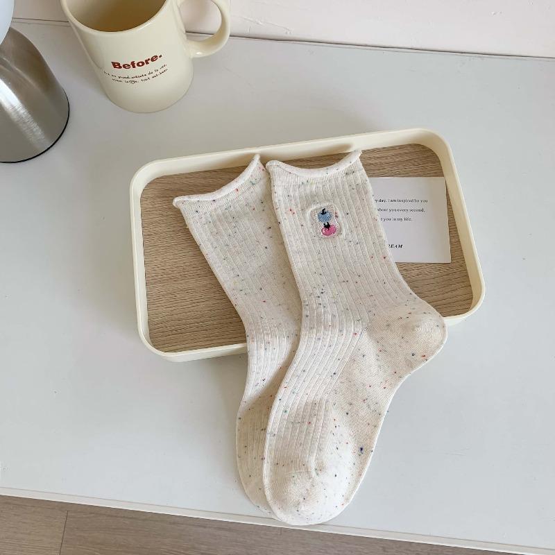 Spring and Autumn Lovely Cartoon Puppy Embroidered Socks - Children s Mid-length Socks with Trendy Rolled Edges and No Bones - Long Socks 1 pair
Spring and Autumn Lovely Cartoon Puppy Embroidered Socks - Children s Mid-length Socks with Trendy Rolled Edges and No Bones - Long Socks 1 pair