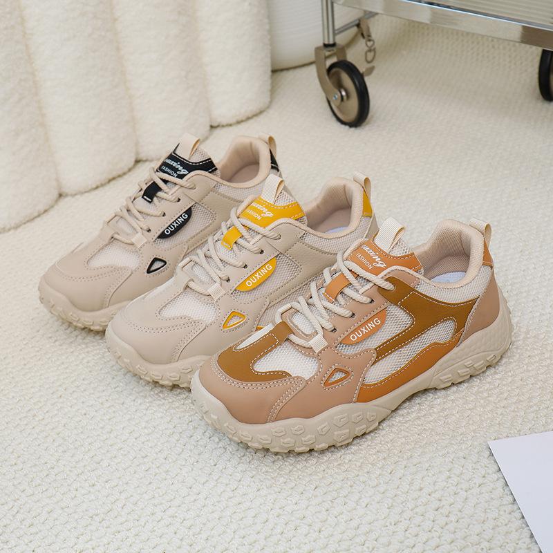 Summer new sports and leisure little white shoes women s platform leather versatile single shoes trendy single shoes 35
Summer new sports and leisure little white shoes women s platform leather versatile single shoes trendy single shoes 35