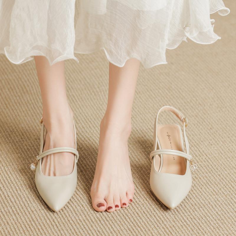 Leather flat for Huizhou women s shoes heels high heels sandals wear summer new pointed cool slippers women 43 абрикосовий
Leather flat for Huizhou women s shoes heels high heels sandals wear summer new pointed cool slippers women 43 абрикосовий