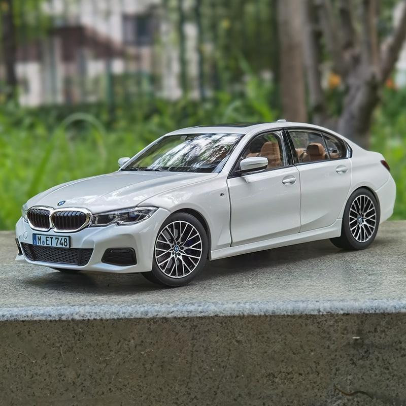 NOREV 1/18 Scale G20 330i 2019 car model holiday gift collection Classic car die cast model
NOREV 1/18 Scale G20 330i 2019 car model holiday gift collection Classic car die cast model