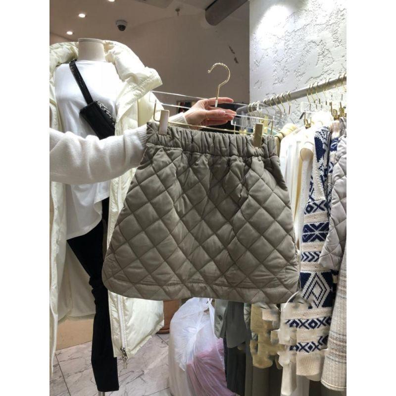 Versatile Argyle Slit Midi Skirt - Korea Dongdaemun Autumn/Winter Collection S (up to 95 jin) зеленого кольору хакі
Versatile Argyle Slit Midi Skirt - Korea Dongdaemun Autumn/Winter Collection S (up to 95 jin) зеленого кольору хакі