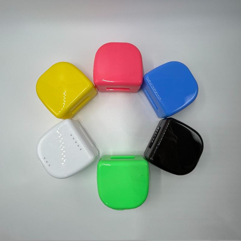 40Pcs New Plastic Tray Box Dental Orthodontic Retainer Box Case Plastic Teeth Container Denture Box False Teeth Protective Case
40Pcs New Plastic Tray Box Dental Orthodontic Retainer Box Case Plastic Teeth Container Denture Box False Teeth Protective Case