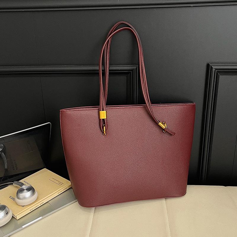 Women s 2025 Fashion Cross-Border Retro Shoulder Tote Bag - Large Capacity, Hot Style Commuter Bag
Women s 2025 Fashion Cross-Border Retro Shoulder Tote Bag - Large Capacity, Hot Style Commuter Bag