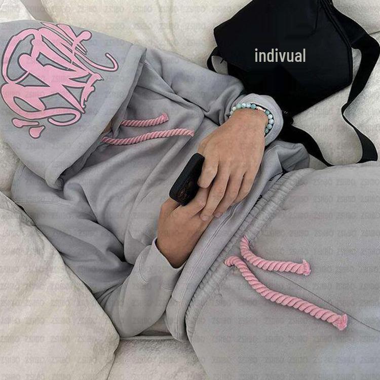 Y2K Retro European & American Graphic Pullover for Men & Women – Trendy Streetwear with Creative Letter Design Medium
Y2K Retro European & American Graphic Pullover for Men & Women – Trendy Streetwear with Creative Letter Design Medium