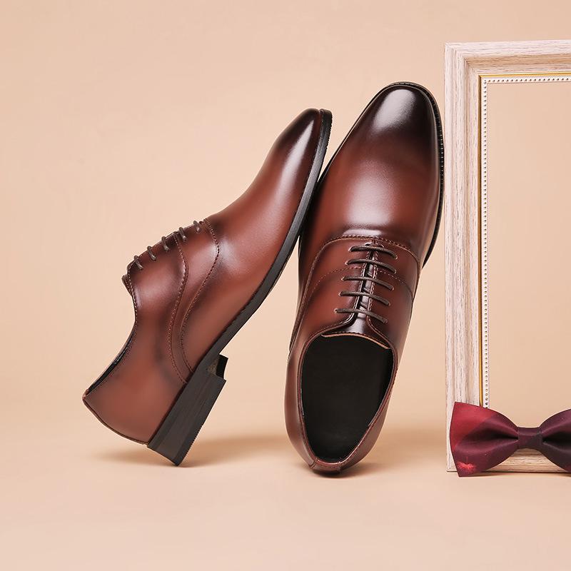 Large size new soft-soled formal leather shoes men s and gentlemen s casual single shoes trend 39 
Large size new soft-soled formal leather shoes men s and gentlemen s casual single shoes trend 39