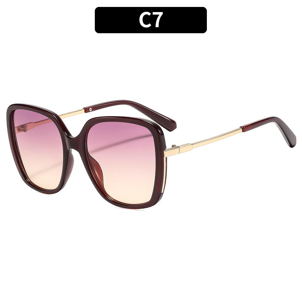 2025 New Retro Metal Oversized Frame Sunglasses Fashion Vintage Sun Glasses for Vacation Trips Driving 100% UV Protection as pictures
2025 New Retro Metal Oversized Frame Sunglasses Fashion Vintage Sun Glasses for Vacation Trips Driving 100% UV Protection as pictures
