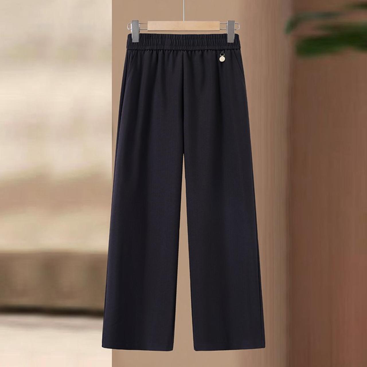 Women s Fashionable High-Waisted Wide-Leg Pants - Comfortable, Slimming Casual Wear for Moms 5XL (150-165 jin)
Women s Fashionable High-Waisted Wide-Leg Pants - Comfortable, Slimming Casual Wear for Moms 5XL (150-165 jin)