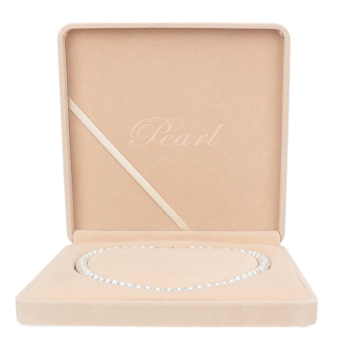 Flocked Jewelry Storage & Gift Box for Necklaces, Bracelets, Rings, Earrings Pearl Necklace Box 19*19*4cm
Flocked Jewelry Storage & Gift Box for Necklaces, Bracelets, Rings, Earrings Pearl Necklace Box 19*19*4cm
