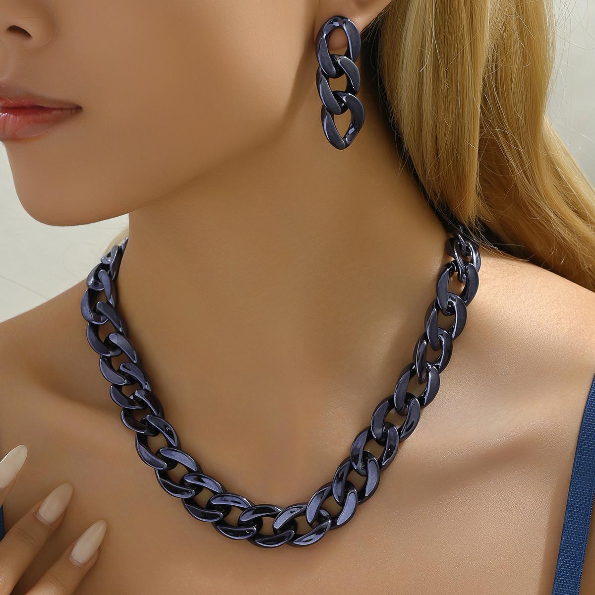 Vintage Thick Edge Cuban Gothic Earrings Necklace For Women CCB Gold Color Chain Necklaces Charm Party Jewelry set
Vintage Thick Edge Cuban Gothic Earrings Necklace For Women CCB Gold Color Chain Necklaces Charm Party Jewelry set