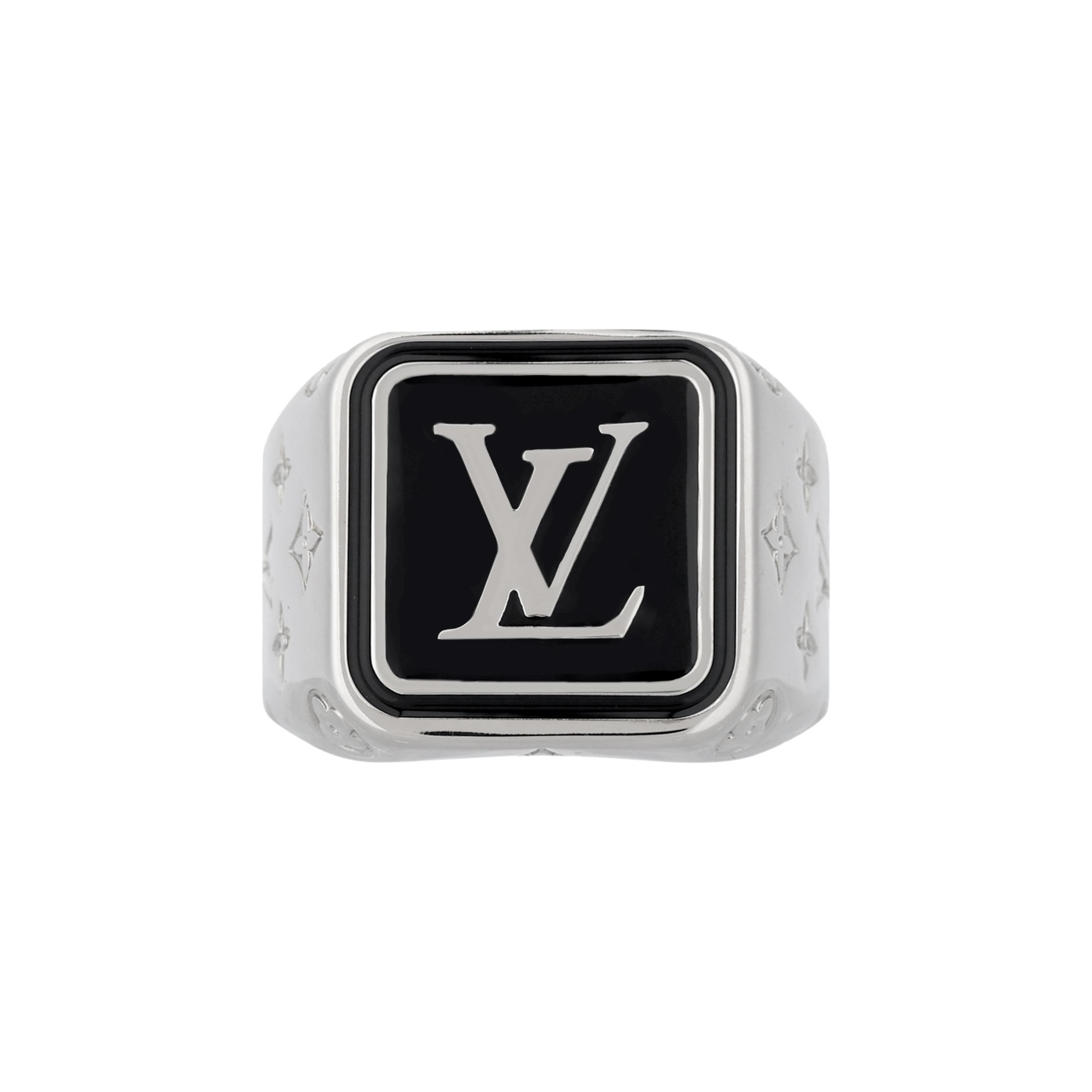 Louis Vuitton Square Logo Ring Unisex Jewelry M00322 L
Louis Vuitton Square Logo Ring Unisex Jewelry M00322 L