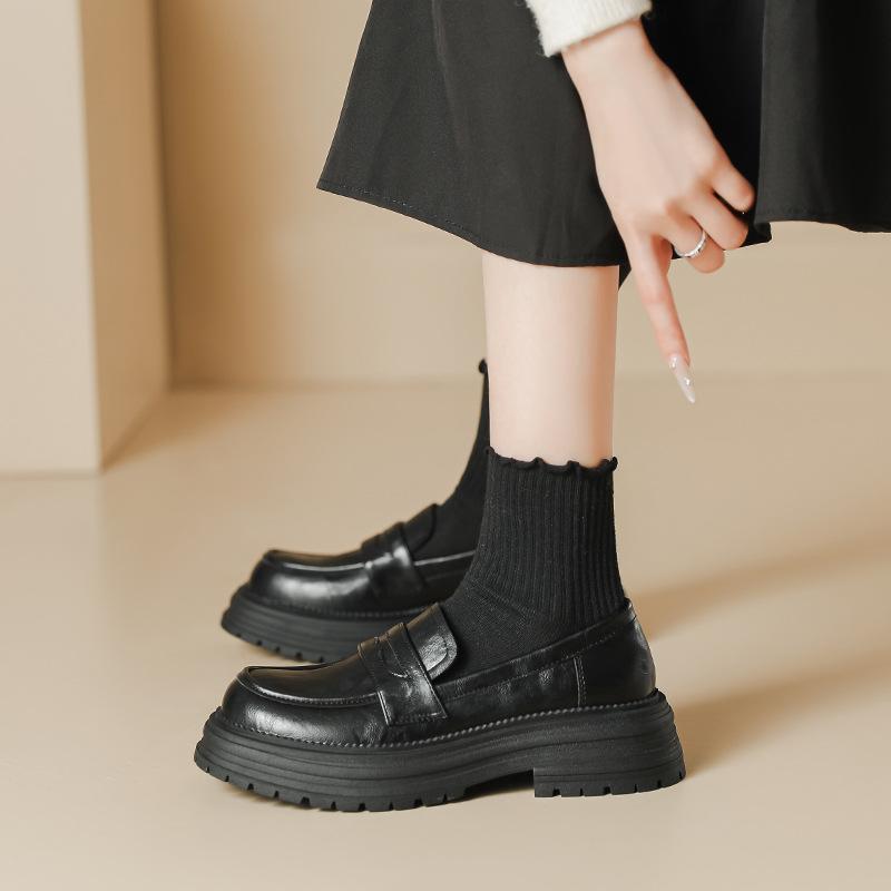 Туфли на толстой подошве в британском стиле с круглым носком, женские новые весенне-летние педали с одним ремешком, из овчины, ретро туфли на толстом каблуке 40
Туфли на толстой подошве в британском стиле с круглым носком, женские новые весенне-летние педали с одним ремешком, из овчины, ретро туфли на толстом каблуке 40