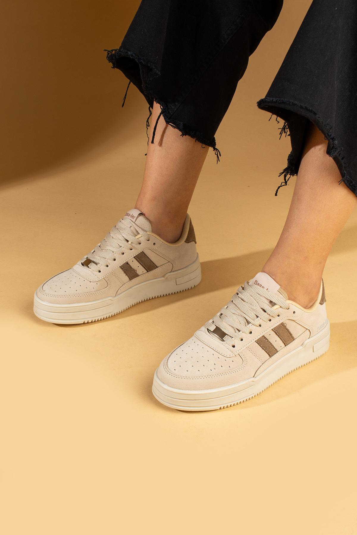 Женские кроссовки со шнуровкой Comfort Sole Stripe 001-1005-24БежевыйКоричневый 36 бежевый/дубильная кора
Женские кроссовки со шнуровкой Comfort Sole Stripe 001-1005-24БежевыйКоричневый 36 бежевый/дубильная кора