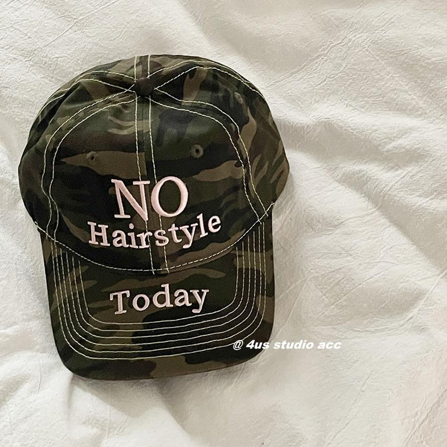 Camouflage Letters Baseball Cap Men Street Fashion Brand Soft Top Baseball Cap Women Versatile Embroidered Couple Hat M(56—59cm)
Camouflage Letters Baseball Cap Men Street Fashion Brand Soft Top Baseball Cap Women Versatile Embroidered Couple Hat M(56—59cm)