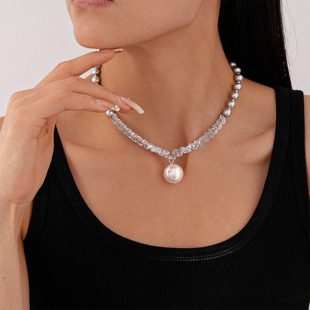 Temperament Patchwork Bead Neck Chain Elegant French Style Chokers Crystal Pearls Necklaces Lady серебряный
Temperament Patchwork Bead Neck Chain Elegant French Style Chokers Crystal Pearls Necklaces Lady серебряный