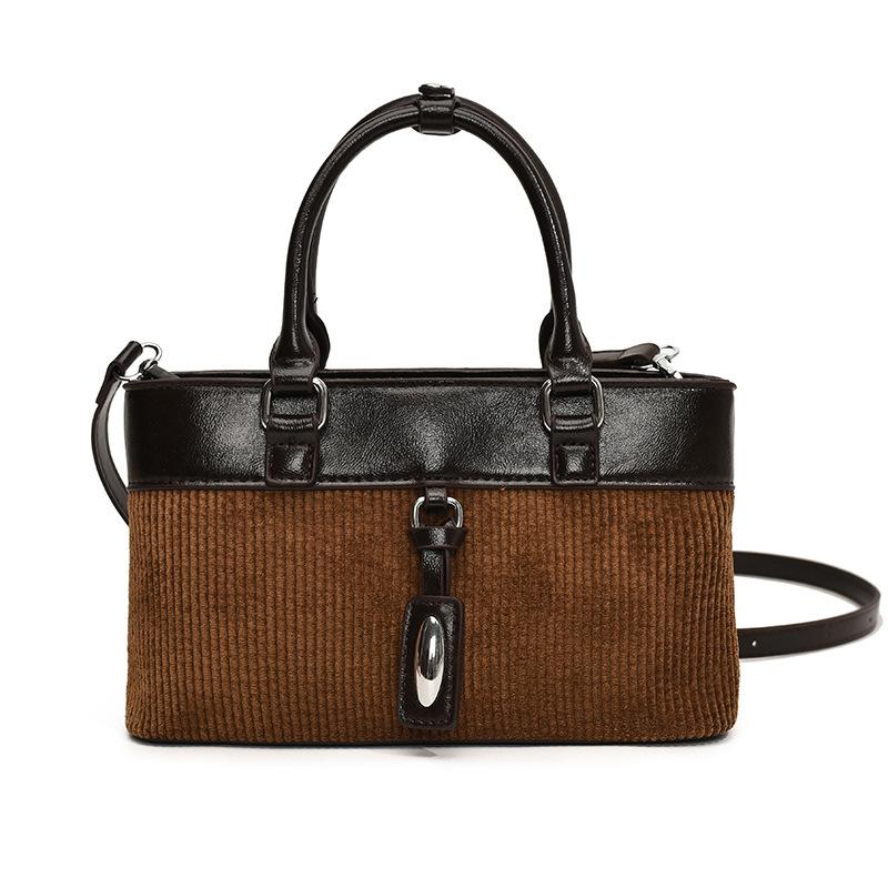 Нишевая сумка контрастного цвета женская новая осенне-зимняя универсальная сумка-мессенджер модная портативная для выхода маленькая сумка small коричневый