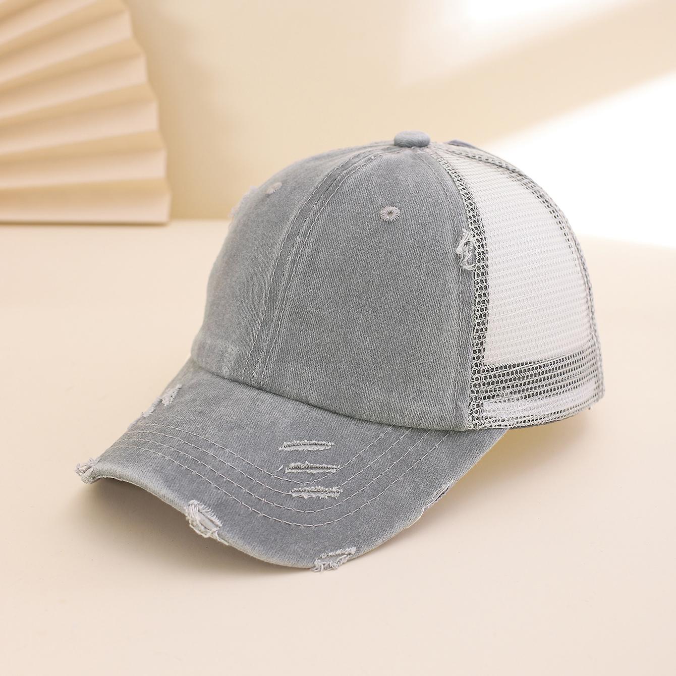 The perforated washable mesh cap is a youthful, fashionable and versatile baseball cap for daily commuting and outdoor sports One Size сірий
The perforated washable mesh cap is a youthful, fashionable and versatile baseball cap for daily commuting and outdoor sports One Size сірий