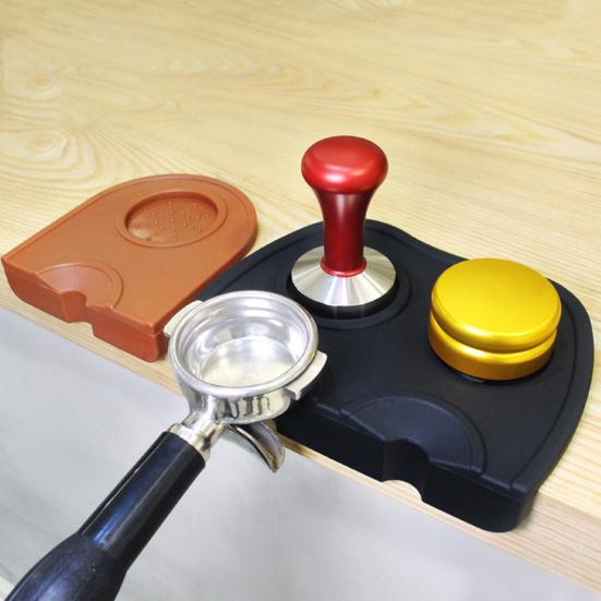 Коврик для кофе Tamper Mat Anti-Slip Портативный силиконовый эспрессо латте арт бариста кофейный коврик для кухни M чёрный
Коврик для кофе Tamper Mat Anti-Slip Портативный силиконовый эспрессо латте арт бариста кофейный коврик для кухни M чёрный