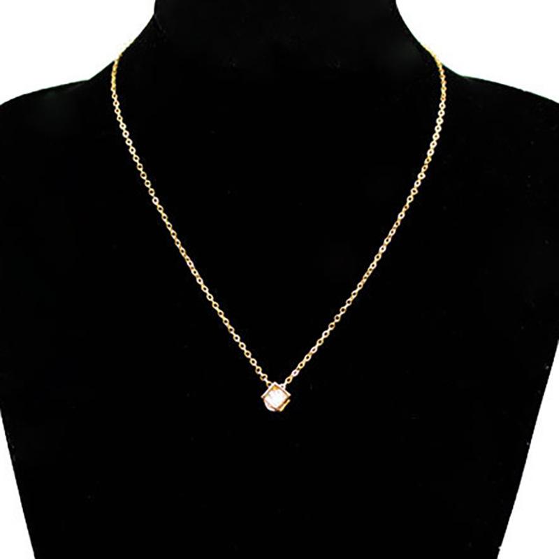 Export jewelry, three-dimensional love - square crystal zircon short necklace, women s collarbone chain. золотий
Export jewelry, three-dimensional love - square crystal zircon short necklace, women s collarbone chain. золотий
