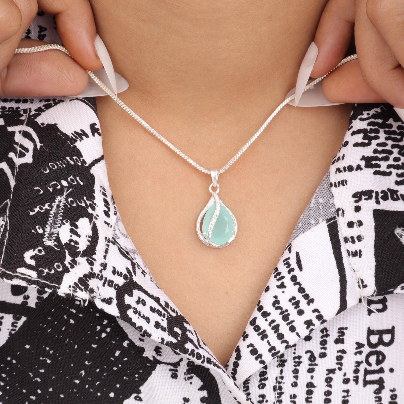 Aqua Chalcedony Gemstone Zircon Pendant 925 Sterling Silver Jewelry Gift For Her CZP-7-8
Aqua Chalcedony Gemstone Zircon Pendant 925 Sterling Silver Jewelry Gift For Her CZP-7-8